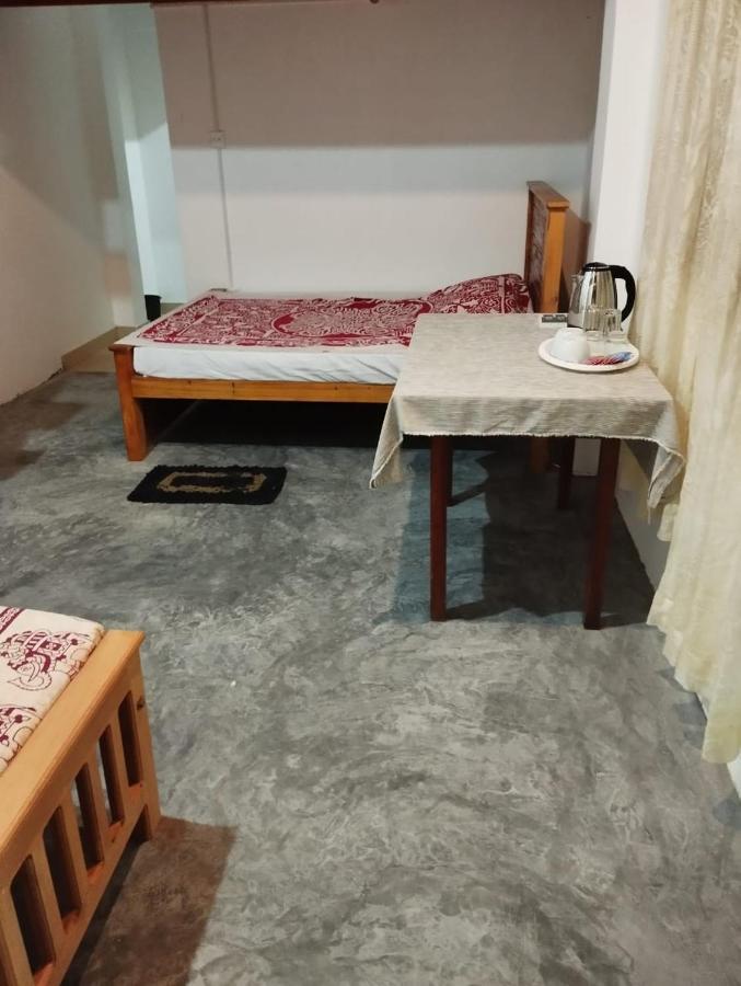 Sunil'S Homestay Sinharaja Kalawana 外观 照片
